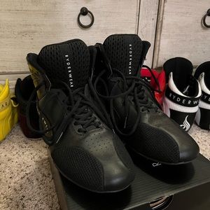 Ryderwear lifting shoes